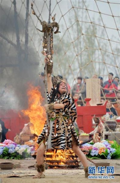 海兽祭祀（祭祀海洋生物的传统仪式）